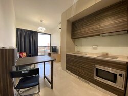 Commonwealth Towers (D3), Condominium #455851591